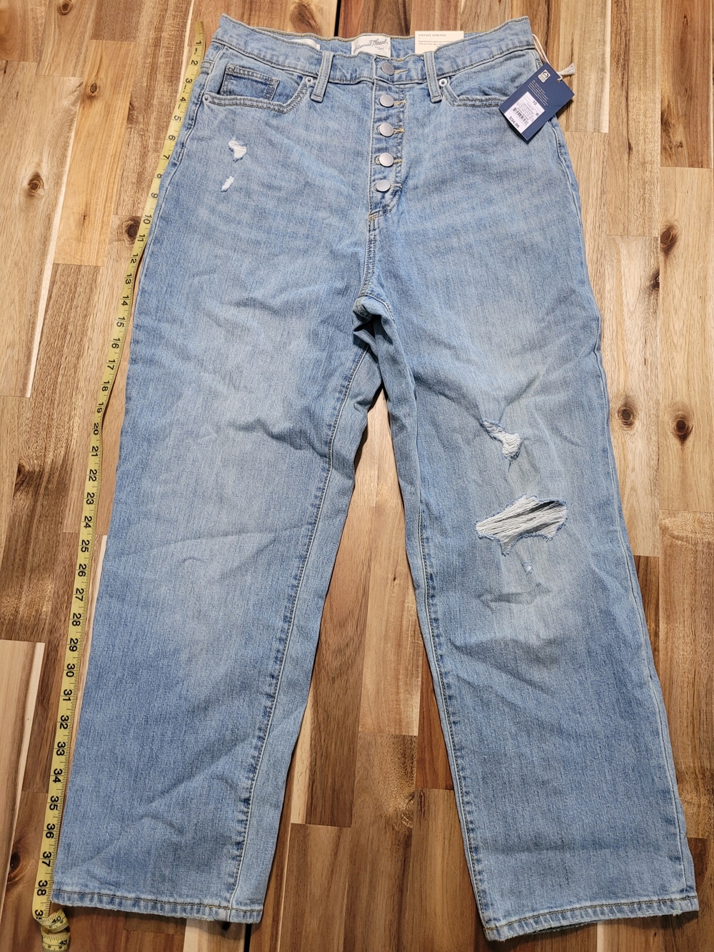 Light Blue Vintage Straight Women’s Jeans 30 Waist Reg